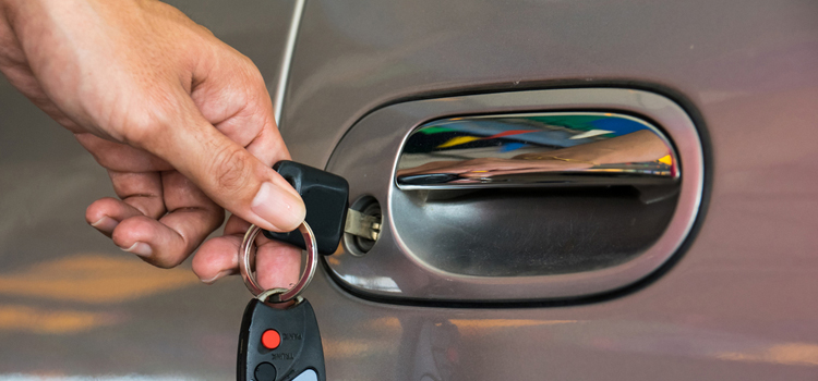 Car door lock repair in Pasadena